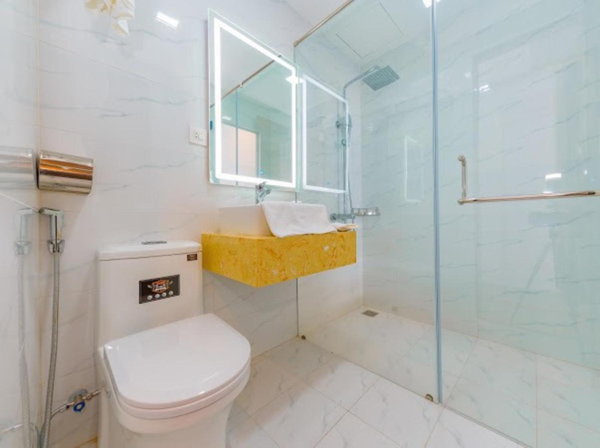 An Binh Tan Hotel Nha Trang Exteriör bild